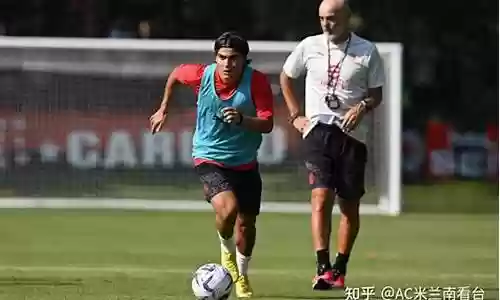 梅罗首发阵容搭配图插图