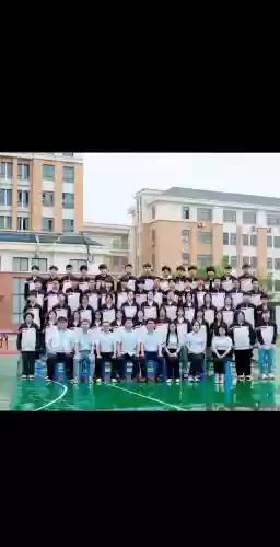 毕业最强阵容插图1